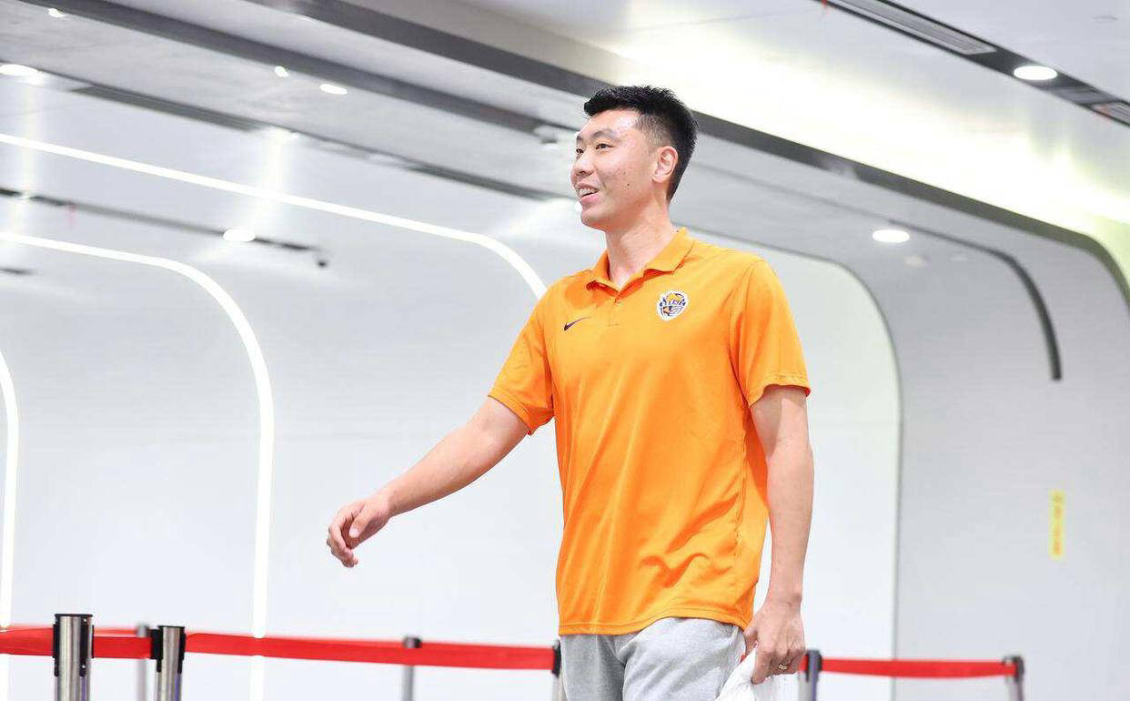 在引援时考 在引援时考