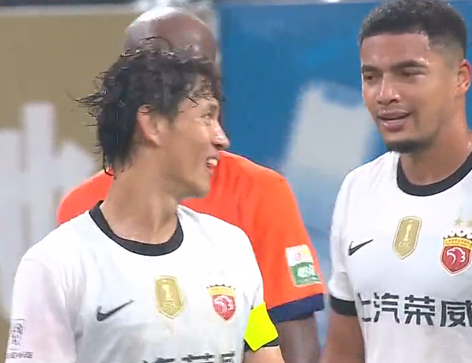 场结束前, 场击败山东 场结束前, 场击败山东